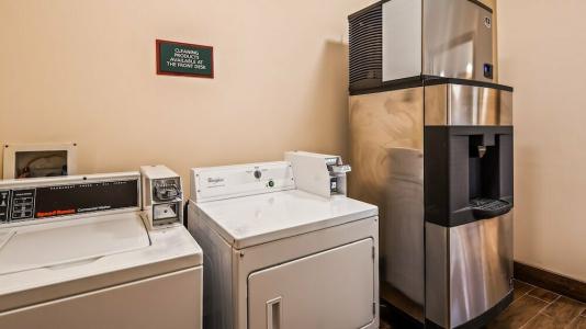 Stay Express Inn & Suites Houston Hobby Airport - 67