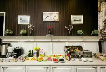 Vasilievskiy Dvor - 4