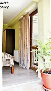 Red Fox Guesthouse - 45