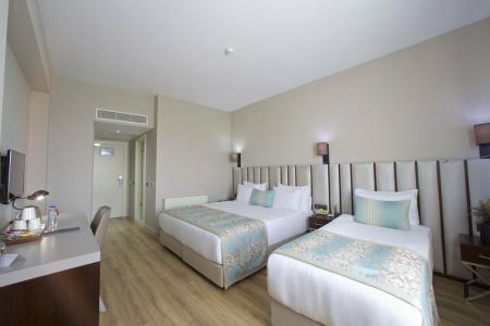 Ramada By Wyndham Soma - 98