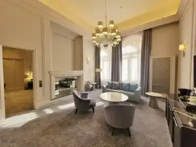 Cosmos Selection Saint-Petersburg Italyanskaya - 1