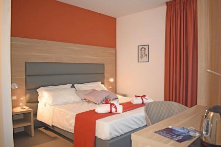 Travini Suite - 75