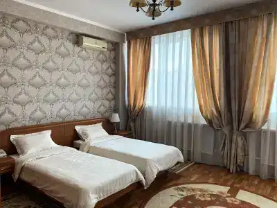 на Набережной - 16