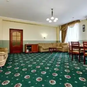 Партнер - 52
