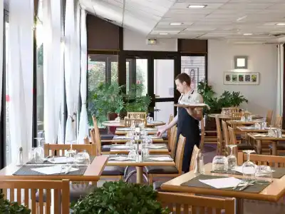 Ibis Montpellier Sud - 40