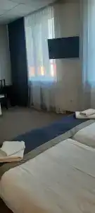 Viktoria - ZURO  - 34