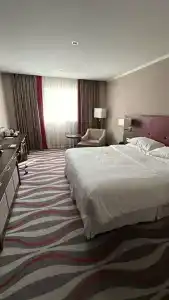 Four Points by Sheraton - 23