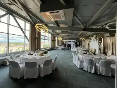 7 Avenue and SPA - 41