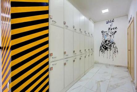 White & Hostel - 27
