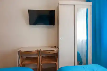 Democrat on Fontanka 104 2K - 85