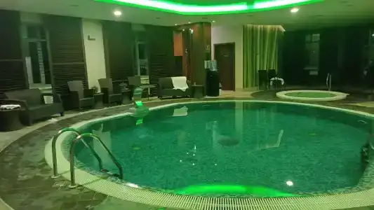 Four Points by Sheraton - 65