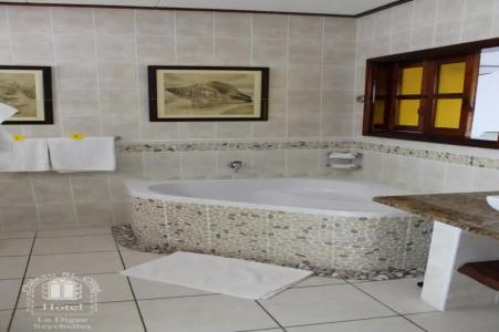 Chateau St Cloud - 29