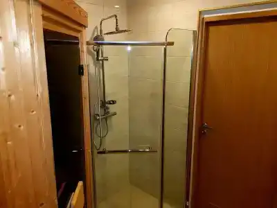 Happy Inn Alpiyskiy - 61