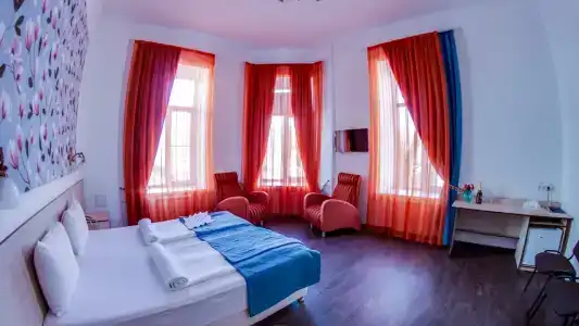 Skver Vyisotskogo - 96