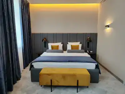 Select Paveletskaya - 24