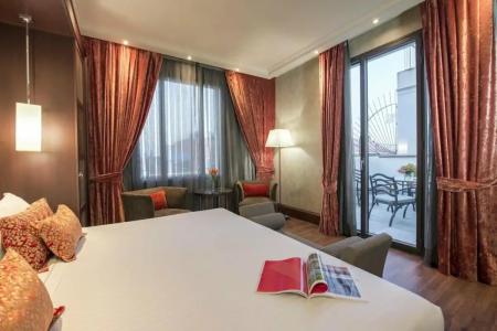 Barcelona Center - 74