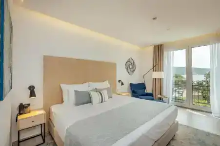 Lazure and Marina - 75