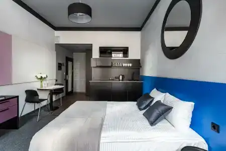 Grinfil na Lermontovskom - 44