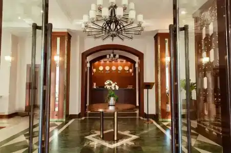 Garden Park Inn - 61