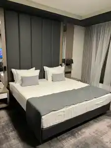 Grand "Megapolis" - 30