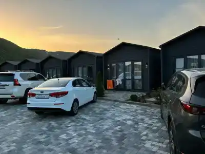 Grey House - 10