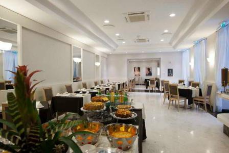 Leonardo Boutique Rome Monti - 40