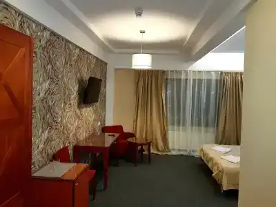 Happy Inn Alpiyskiy - 44