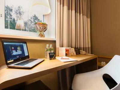 Ibis Moscow Domodedovo Airport - 8