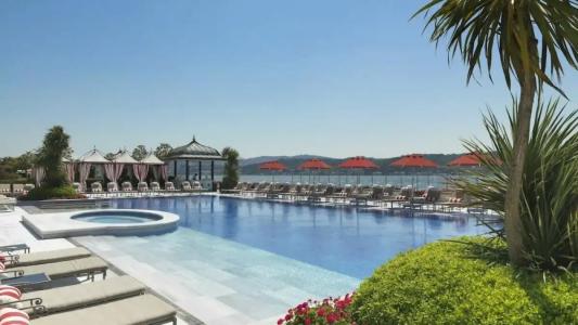 Four Seasons Istanbul at the Bosphorus - 22