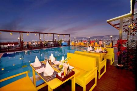 Ramada By Wyndham Jaipur - 2