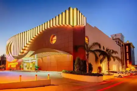Grand Pasha & Spa Kyrenia - 1