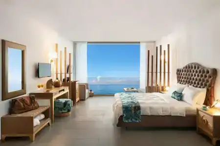 Alexandra Elegance Bridging Generations - 33