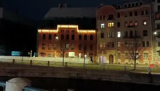 Simple Bon Voyage - 7