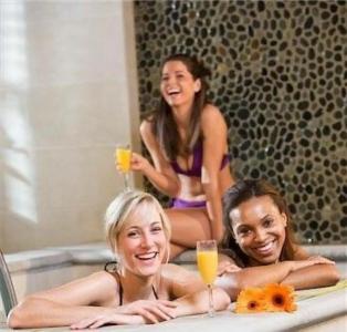 Marina 10 Design & Spa - 4