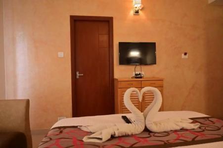 Grand Cascade Chennai - 32