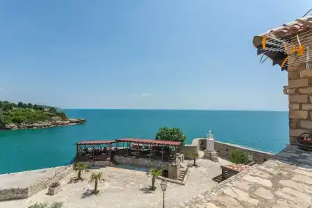 Kulla e Balshajve - 0