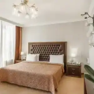 Carat by Undersun - 1