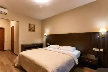 Tayozhnyij mini-hotel - 73