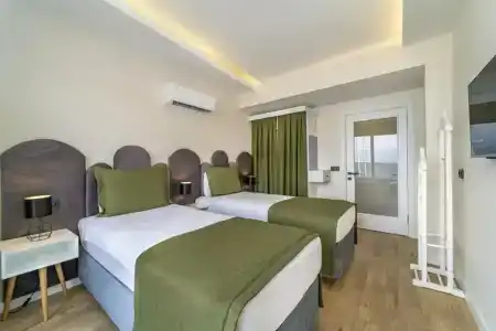 Ece Marina Suit - 25