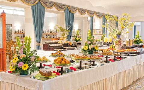 Regina Isabella-Resort Spa Restaurant - 43
