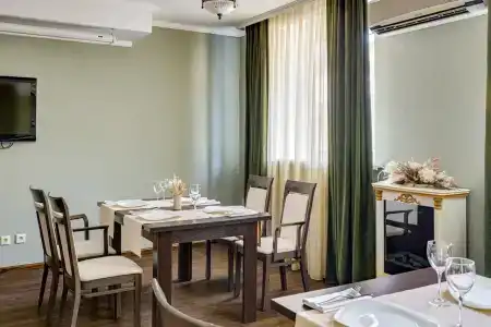 Avrora Business - 60