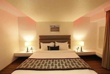 Golden Tulip Jaipur - 36