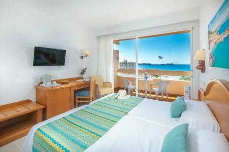 Valentin Reina Paguera - Adults Only - 98