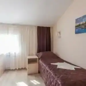 Democrat on Fontanka 104 2K - 95