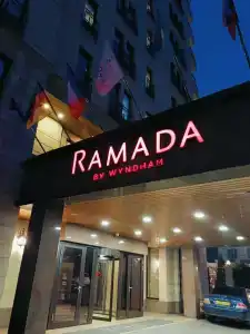 Ramada by Wyndham Bishkek Centre - 14