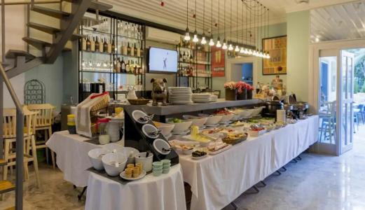 Delight Deluxe & Spa - 3