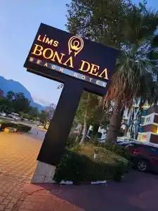 Lims Bona Dea Beach - 20