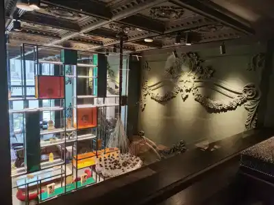 Orient Occident Istanbul, Autograph Collection - 9