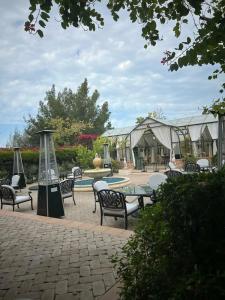 Liv By Bellazure - 20