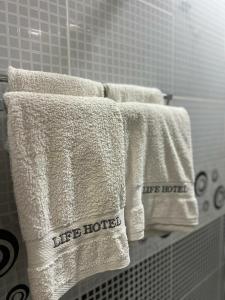 Life - 30